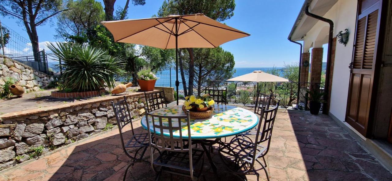 Villamara Luxury Rooms La Spezia Exterior photo